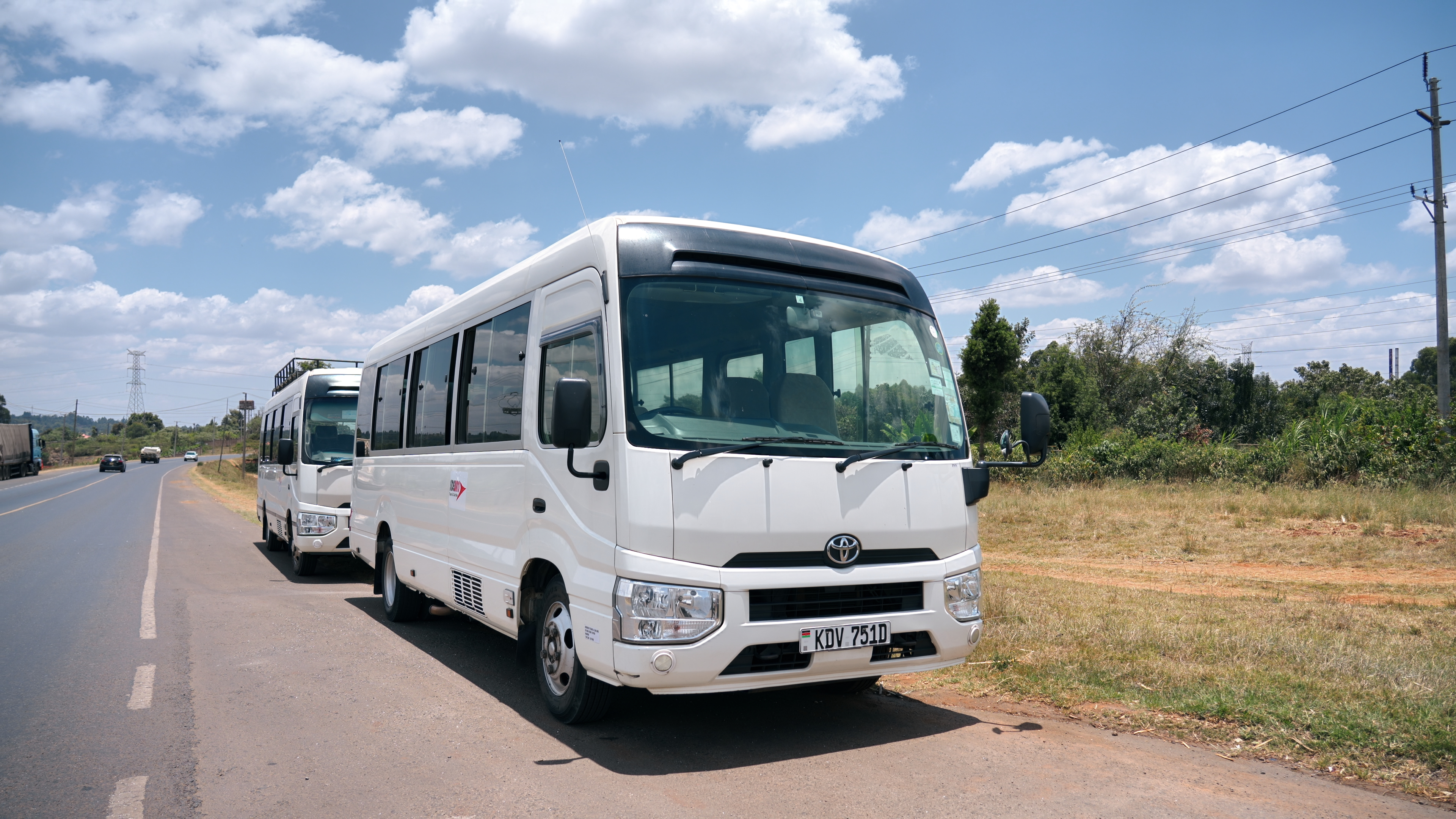 Sideways transport vehicle
